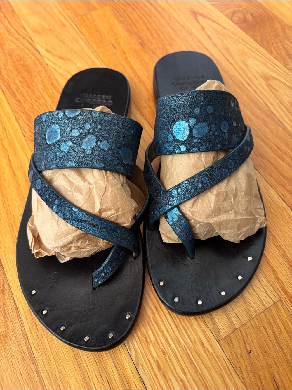 New Colleen Cordero Blue Metallic Leather Sandals Studded Soles at toes